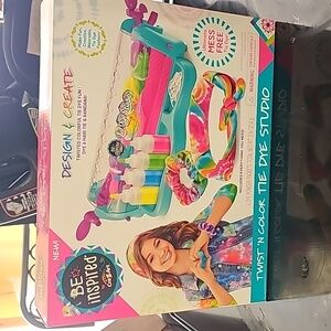 Tye dye kit